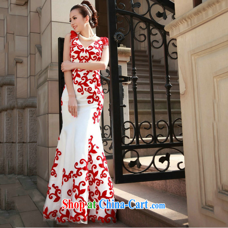 There is a luxurious new, red and white crowsfoot long bridal wedding dress uniform toast appearances AL dresses 1489 white XS, there is a , , , shopping on the Internet