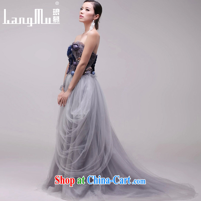 In Luang Prabang in 2015 of new wedding dresses in Europe retro manual petals show dress dress advanced private custom high-end custom, Luang Prabang, and shopping on the Internet