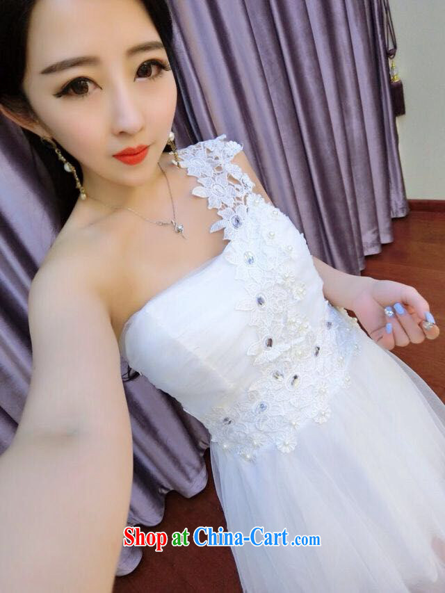 New Korean version of a sense-won the shoulder bare shoulders beauty dress dress dress white are code pictures, price, brand platters! Elections are good character, the national distribution, so why buy now enjoy more preferential! Health